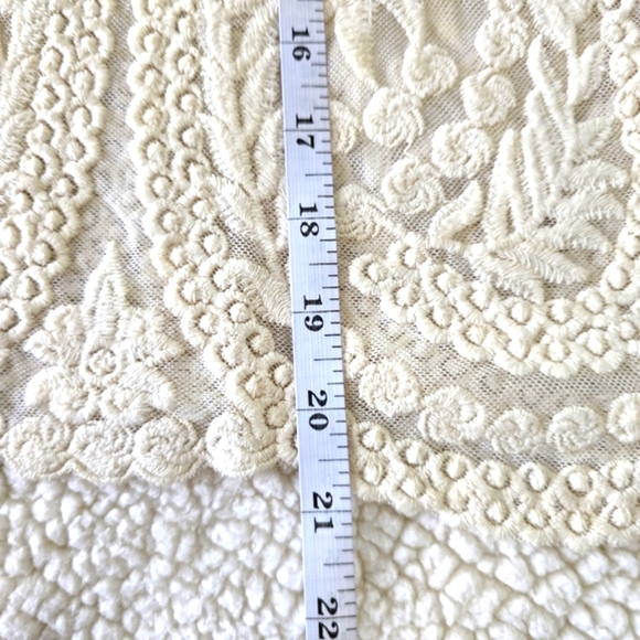 Express Cream Lace Women's Top size XS - Picture 9 of 13